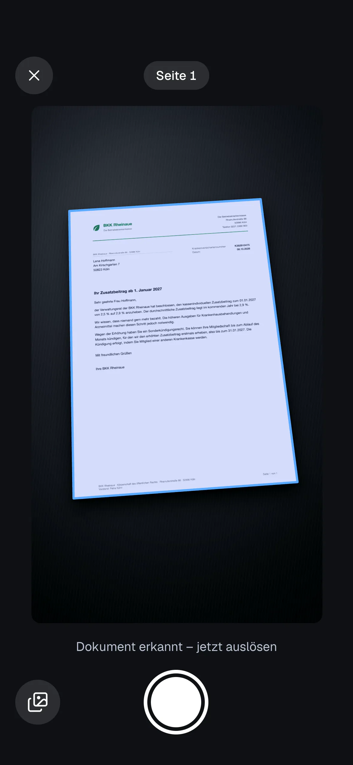 Scanner mit erkannter Briefseite im Kamerabild